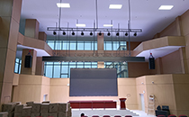 国产蜜桃精品音响助力龙山县第一中学打造多功能学术殿堂